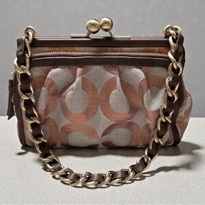 Vintage Coach Parker Handbag with Kiss Lock in Rose Op Art